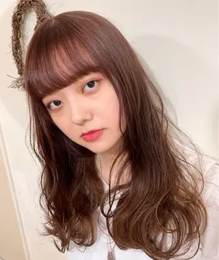 セミロング 一ノ瀬 暁のヘアスタイル