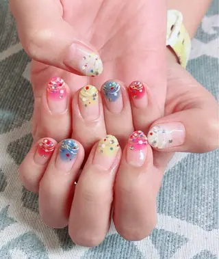 ネイル 🍒当日もOK🍒 𝑳𝑼𝑵𝑨花井のネイルデザイン