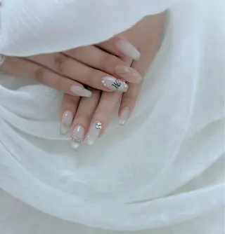 ネイル ESPOIR Ｎのネイルデザイン