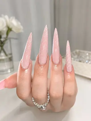 ネイル Royal Nailのネイルデザイン