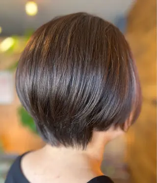 ショート 居垣 唯のヘアスタイル