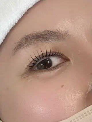 マツエク・マツパ people .の眉毛・アイブロウイメージ