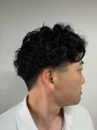 ショート パーマ メンズ 伊藤 那月のヘアスタイル