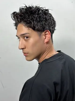 パーマ ヘアアレンジ メンズ barber shopのヘアスタイル