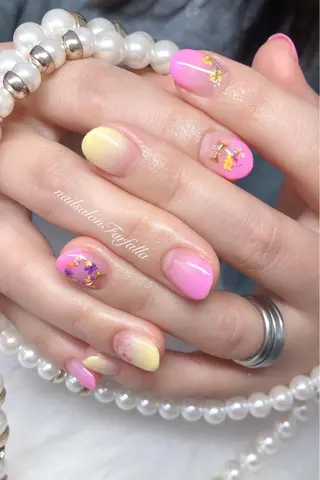 ネイル Farfalla Kieのネイルデザイン