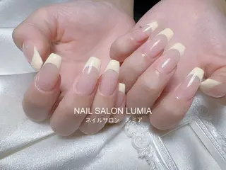 ネイル ネイルサロン ルミア Lumia 店長施術のネイルデザイン