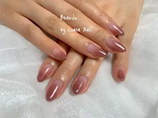 ネイル BeauJu by Luana Nailのネイルデザイン