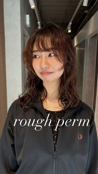 セミロング パーマ 芝田 怜也のヘアスタイル