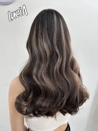 カラー ロング ヘアアレンジ MISAKIエクステ ブリーチ\5900のヘアスタイル