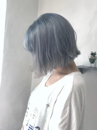 ショート カラー パーマ ヘアアレンジ 推し活専用 【派手髪】飯野ゆかりのヘアスタイル