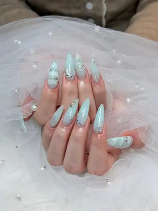 ネイル Julli NailStudioのネイルデザイン