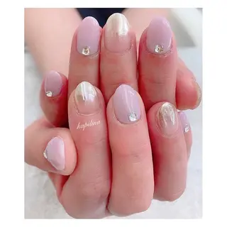 ミディアム kapilina salonの眉毛・アイブロウイメージ