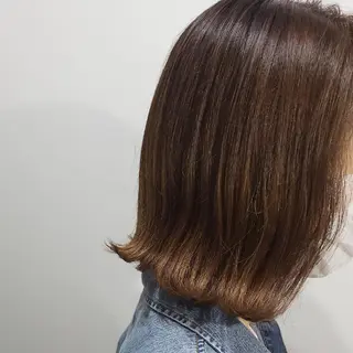 ミディアム カラー 饒平名 知也のヘアスタイル