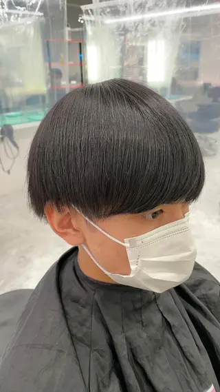 ミディアム カラー パーマ ヘアアレンジ メンズ キッズ メンズ特化美容師 aiの眉毛・アイブロウイメージ
