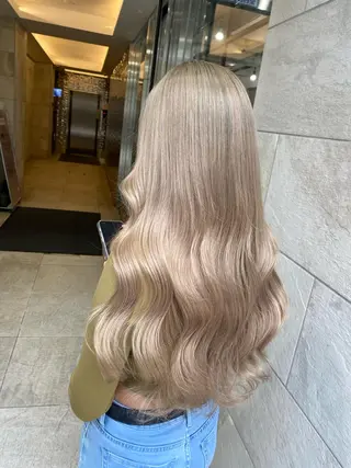 ロング カラー ブリーチ 透明感HIDEのヘアスタイル
