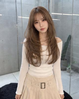 セミロング pia 薬院のヘアスタイル