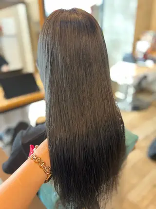 ロング カラー Liere Muuのヘアスタイル