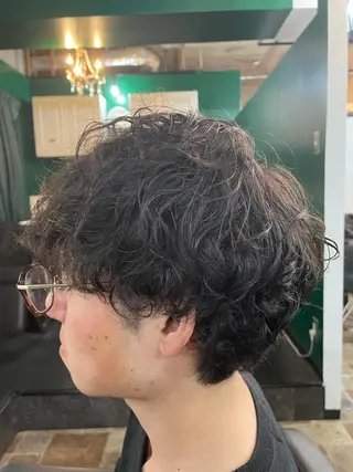 パーマ メンズ 山本 総司のヘアスタイル