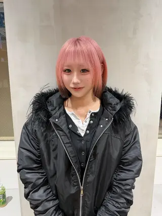 ショート カラー ハイトーン/レイヤー しゅーたのヘアスタイル