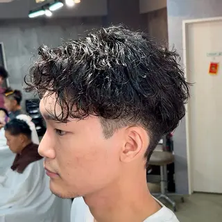 ショート パーマ ヘアアレンジ メンズ MENIN メンズ サロン 望月 涼太のヘアスタイル