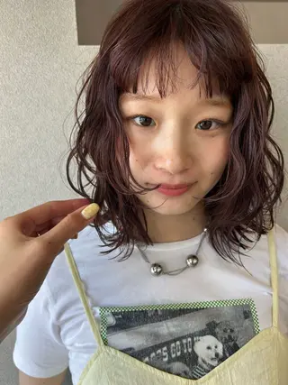 ミディアム Fujii Naoのヘアスタイル