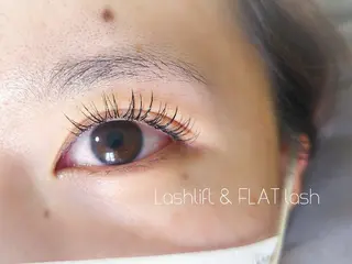 マツエク・マツパ 💜bora .のネイルデザイン