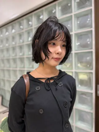 sena⌇ベージュ⌇ ブリーチなしWカラーのヘアスタイル