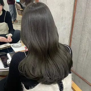 ロング カラー noii / 伊藤 愛莉のヘアスタイル