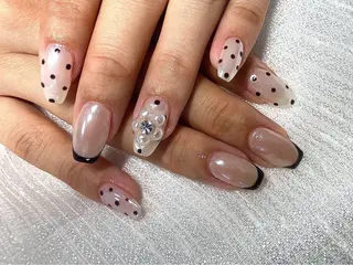 ネイル Eclat［ｴｸﾗ］ Yuriのネイルデザイン
