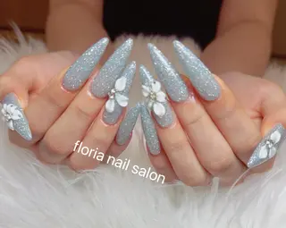 ネイル Floria みほのネイルデザイン