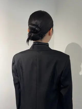 ミディアム カラー ヘアアレンジ mina 🌷のヘアスタイル