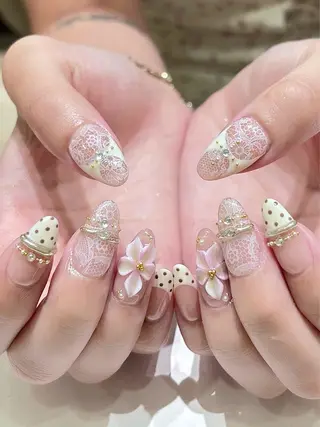 ネイル Himeka Bling.Nailのネイルデザイン