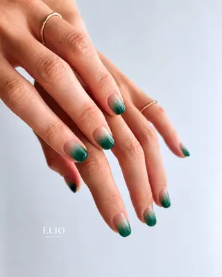 ネイル Elio 国泰寺のネイルデザイン