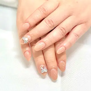 ネイル MAXKELLY正池 白フレンチ募集🕊️のネイルデザイン