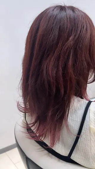 セミロング 北山 麻衣のヘアスタイル