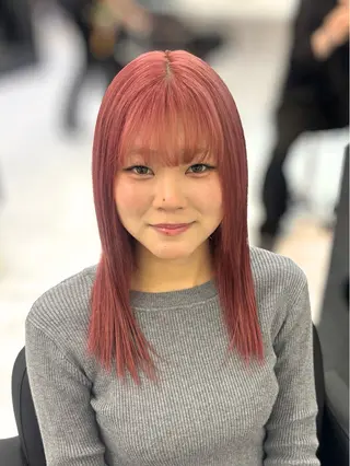 ミディアム カラー The Ect Q'n🍑MOMOのヘアスタイル