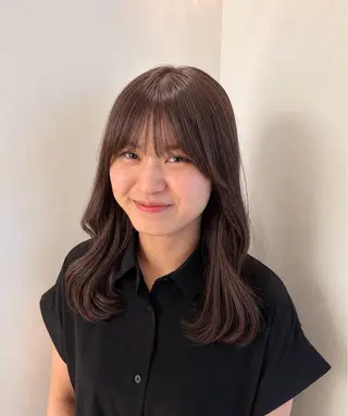 ミディアム カラー ヘアアレンジ ヒナ/酸性ストレート ・艶カラー🌿のヘアスタイル