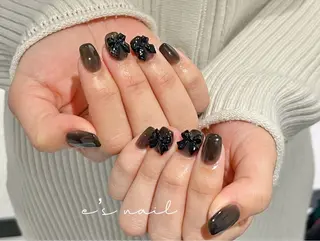 ネイル e’s nail Lumièreのネイルデザイン