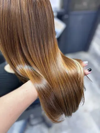 セミロング 安田 恵のヘアスタイル