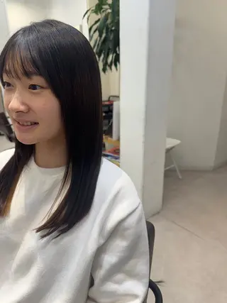 ミディアム 似合う髪型見つけます AYAKAのヘアスタイル