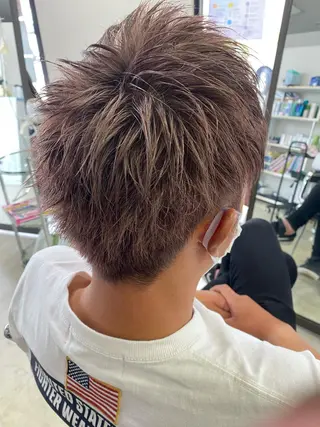 ショート カラー メンズ imaizumi takuyaのヘアスタイル