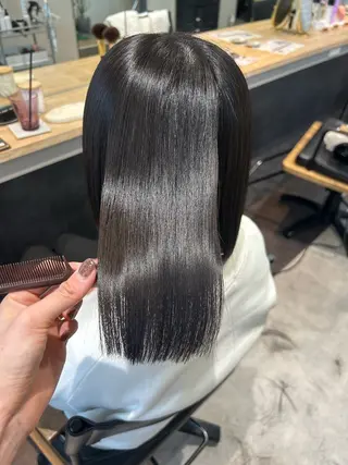 ショート パーマ hubhair レイヤー/透明感のヘアスタイル