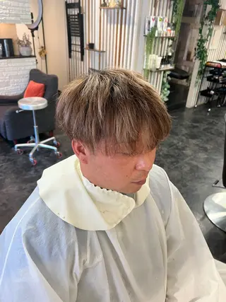 カラー メンズ 脇部 亜梨沙のヘアスタイル
