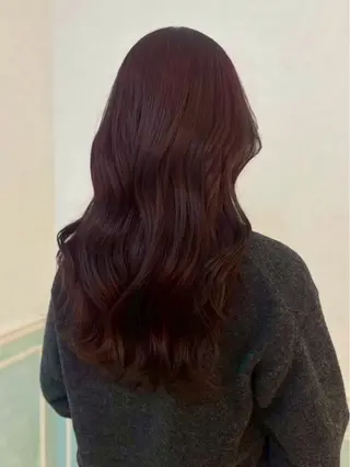 カラー ♻️ブリーチなし カラー♻️のヘアスタイル