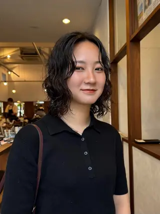 ミディアム パーマ MOK大阪梅田店 Asahiのヘアスタイル