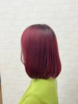 ミディアム カラー 藤野 莉奈のヘアスタイル