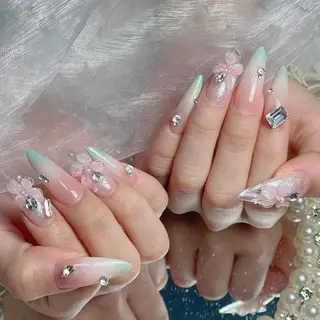 ネイル Hy nailsのネイルデザイン