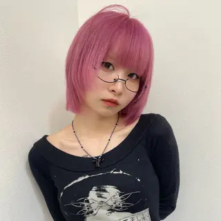 ショート カラー メイ ☪️のヘアスタイル
