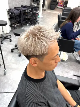 ショート カラー メンズ ダブルカラー メンズパーマ大成のヘアスタイル