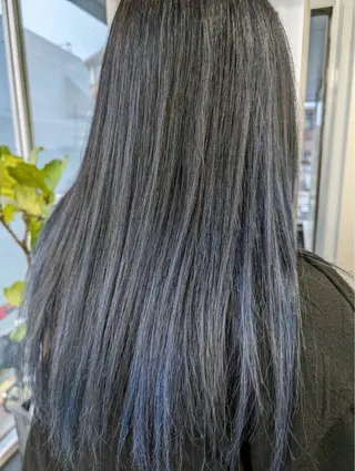 ロング 桝田 友美のヘアスタイル
